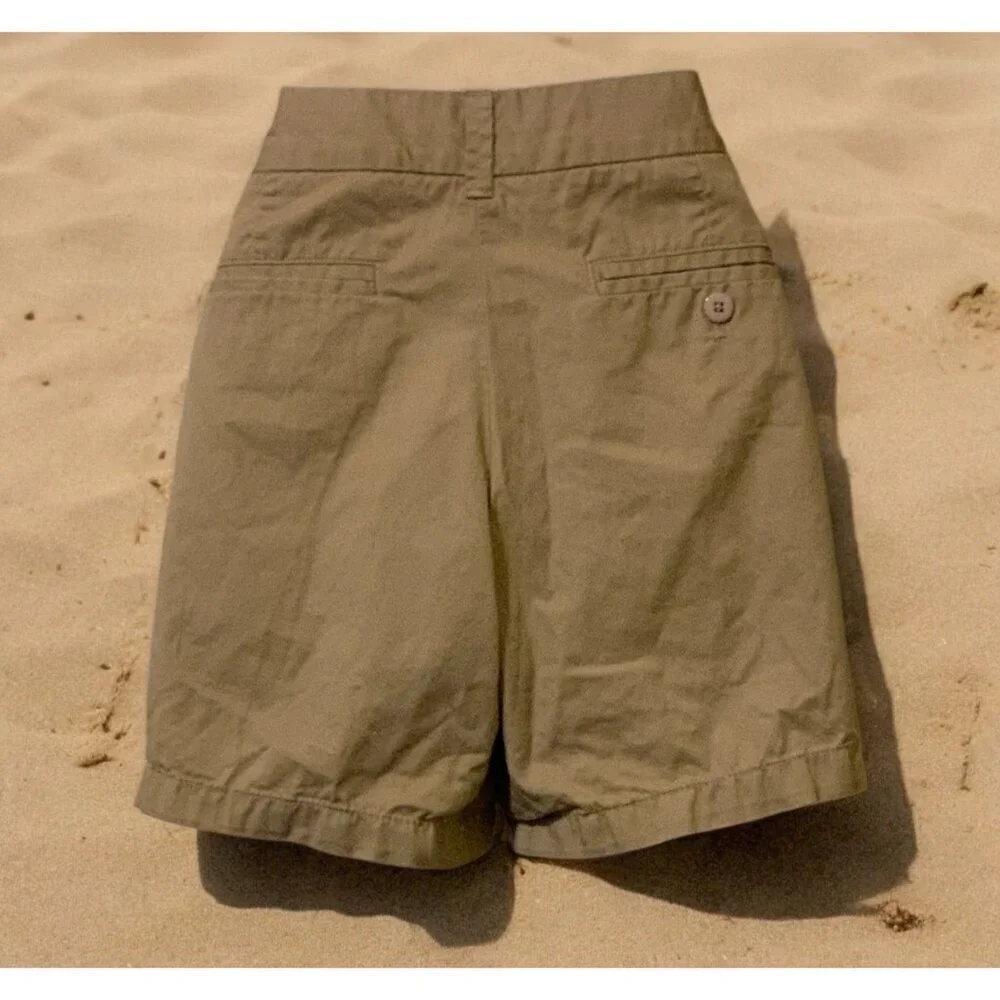 J. Crew Womens Chino Broken In Cotton Shorts Size 10 Beige Pockets